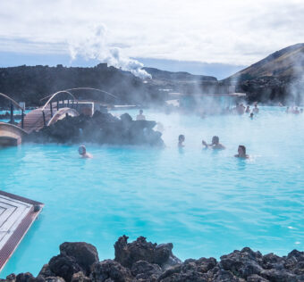 Volcanic activity once again closes Blue Lagoon in Iceland