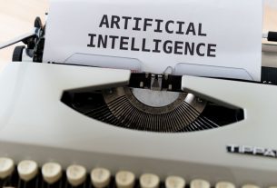 Top 10 AI Content Generator & Writer Tools in 2022