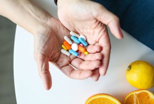 Want to Slow Your Aging? Multivitamins, Diet, and Fitness May Help