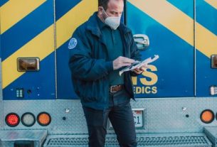 EMT Revives Knicks Fan With Narcan as FDA Expands Access to the Medication