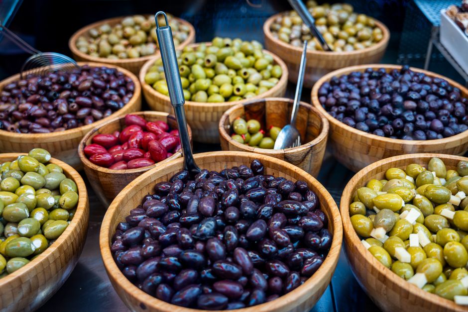 Types of Olives Explained: Castelvetrano, Kalamata, Manzanilla, and More