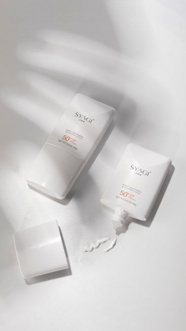 What to Consider Before Taking Sunscreen Advice on Social Media