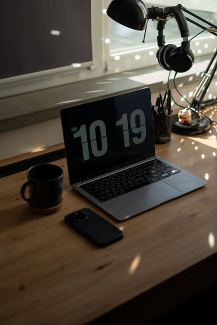 Microsoft adds another year to Windows 10 extended update program