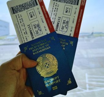 Is There a Best Day to Buy Airline Tickets? No Hacks, Only Facts