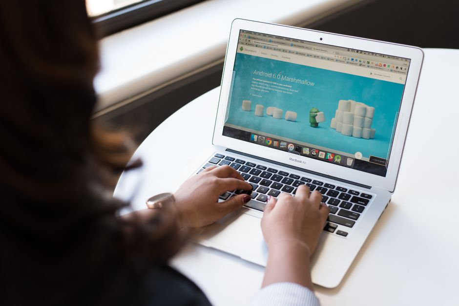 This Browser Extension Hides ‘Shady’ Items on Amazon