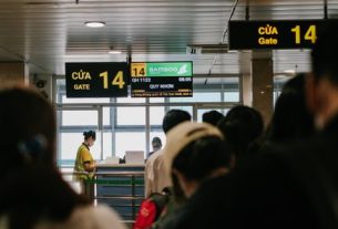 What Are Gate Lice? Why Those Who Crowd the Gate Might Not Have a Place in the Airport of 2026