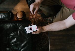 Goose, a New Gay Dating App, Appears to Be a Psyop