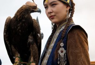 10 Hotels Helping Us Learn New Skills, From Jewelry-Making to Falconry