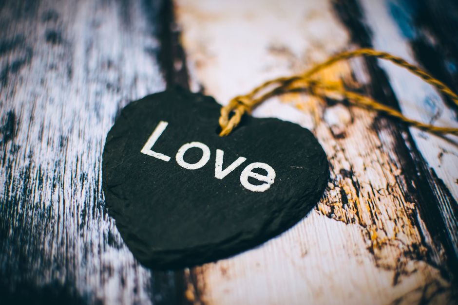 10 Signs You Might Not Really Be in Love: How to Tell the Difference