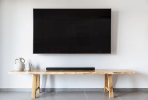 This Complete Samsung Soundbar System Is 0 Off Right Now